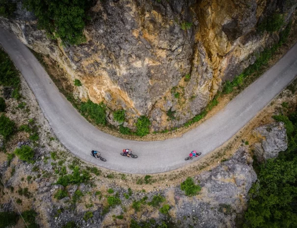 E bike - Montenegro - Balkan Expeditions